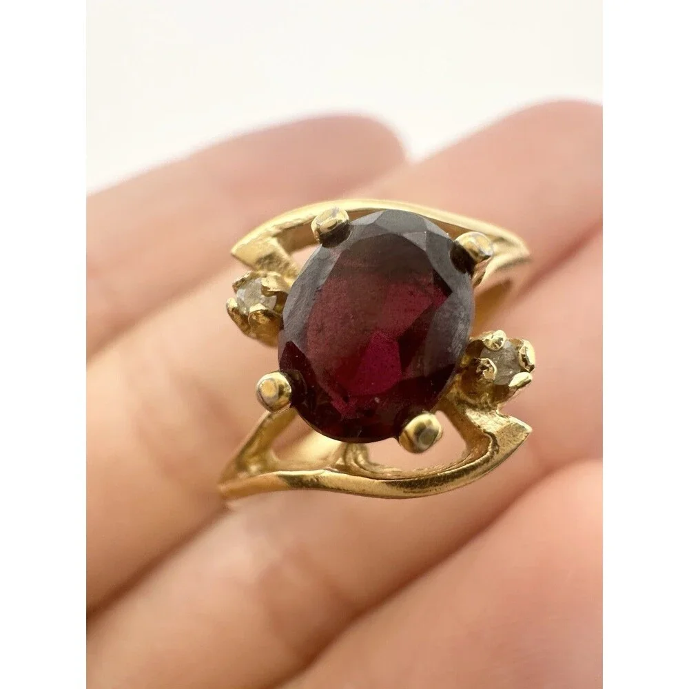 Lind Ring 24K HGE Garnet and Diamond Gold Electroplate Size 7.25